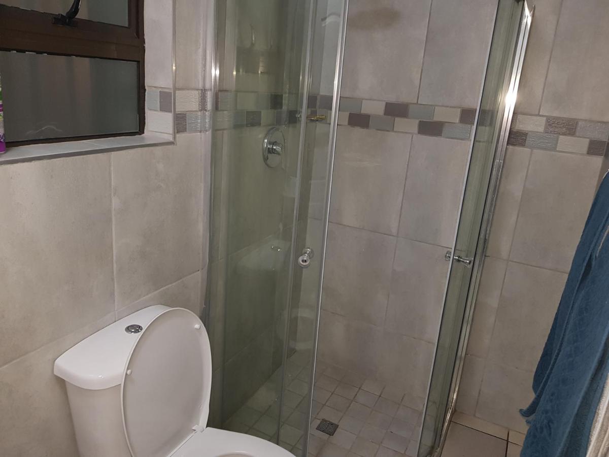 Good 2 Go Guest House Benoni Kültér fotó