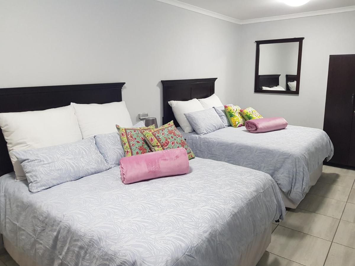 Good 2 Go Guest House Benoni Kültér fotó